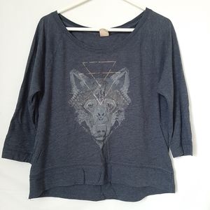 Hollister blue Geometric wolf half sleeve tee